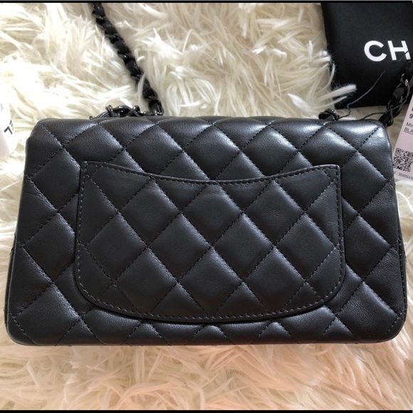 FULL SET - CHANEL Mini Classic Handbag (“So Black” - 21B) - Picture 15 of 16